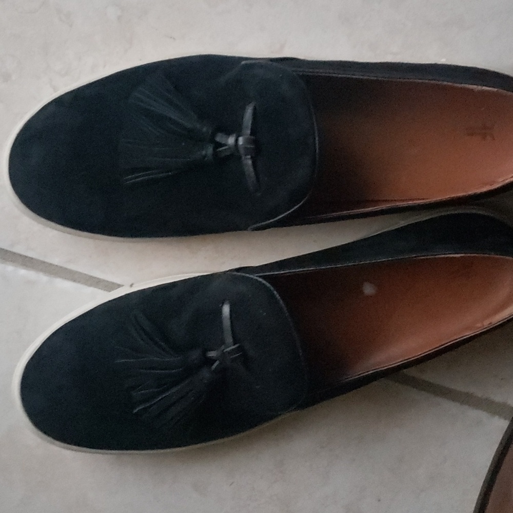 Frye mens lofars  suede shoe,with  black  color, size 11 m